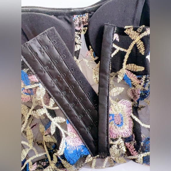 FLORAL EMBROIDERY BUSTIER (FINAL SALE) - Picture 3 of 3